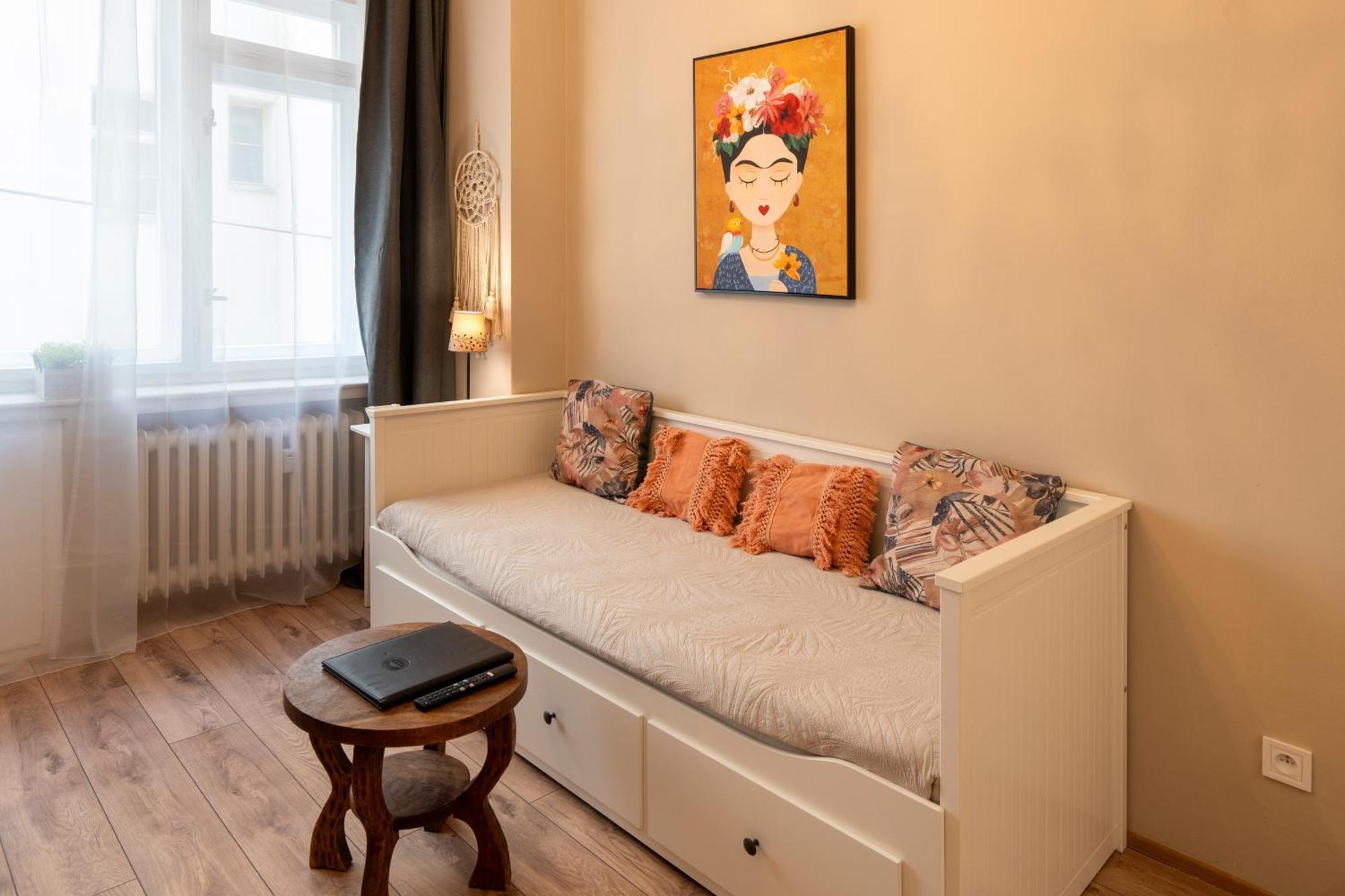 Studio Apartment - Tower Petrin プラハ エクステリア 写真